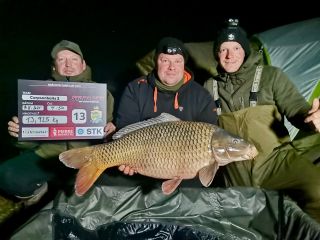 🇨🇿 Carpsonbaits 2 🇨🇿 Kluci z našeho druhého týmu v noci připsali krásnou první bodovanou rybu 💪💪💪 U nás v noci byly 2...